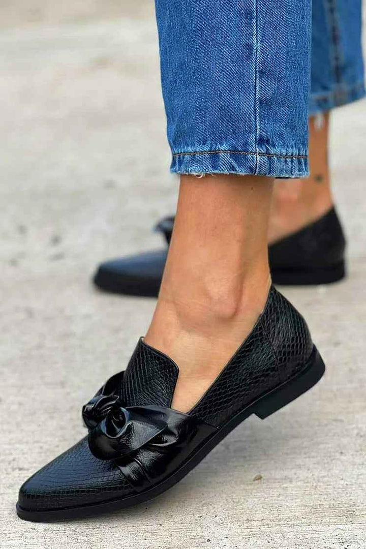 Laura | Glossy Bow Loafers