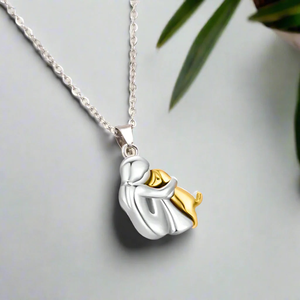 Poppy | Necklace with Dog Pendant